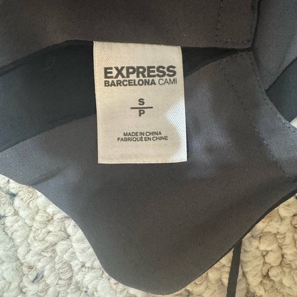 Express Tank Top - Picture 4 of 4